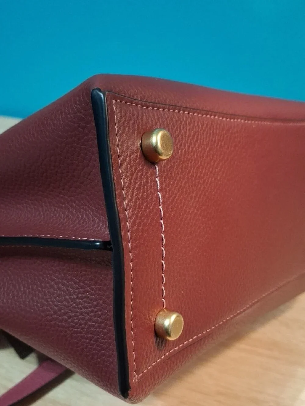 Coach Willow Leather Tote in Wine/berry with Gold Hardware Includes Dust Bag